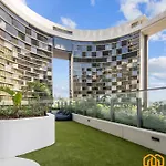 City Luxury Stay River & City Access