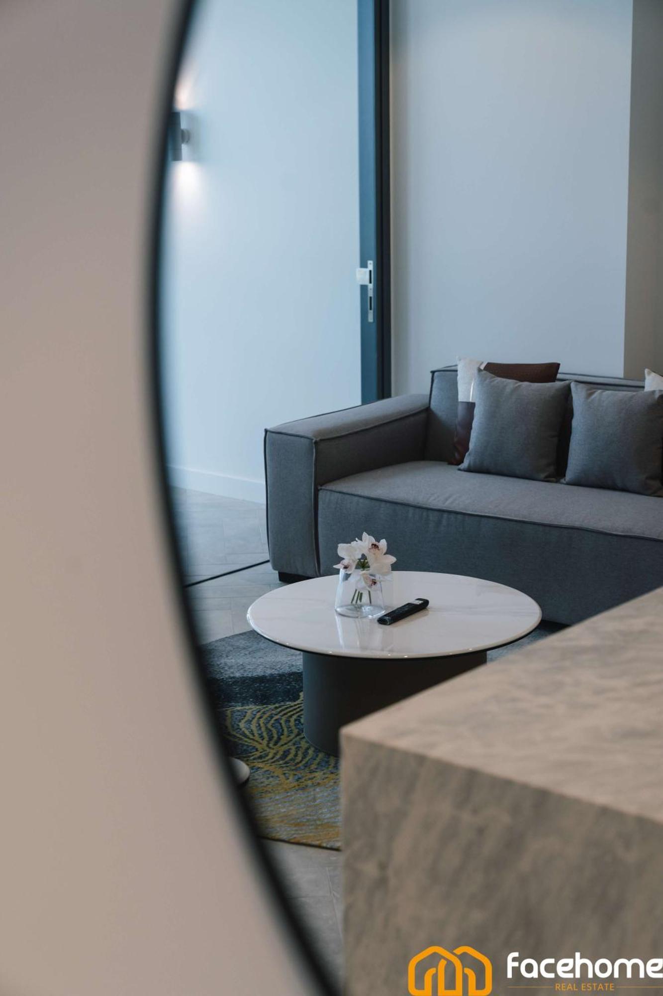Luxury River & Access Apartment *